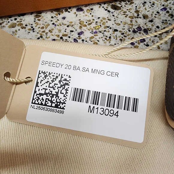 Louis Vuitton 2025 LV x TM Murakami Cerises Cherry Speedy Bandoulière 20 M13094 - Picture 15 of 16